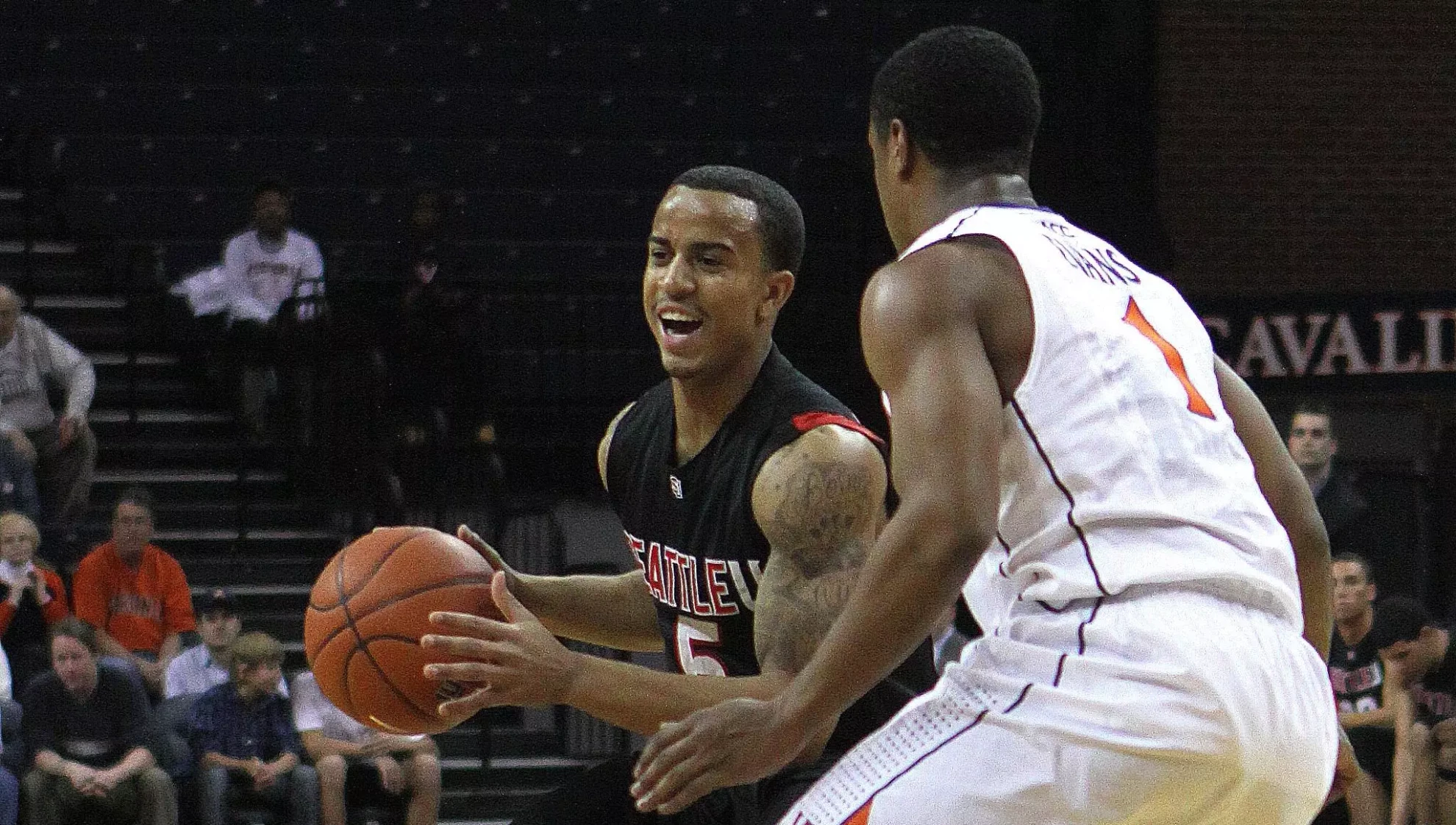 Biography of Louis Farrakhan, Nation of Islam Leader, image size:1980x1122