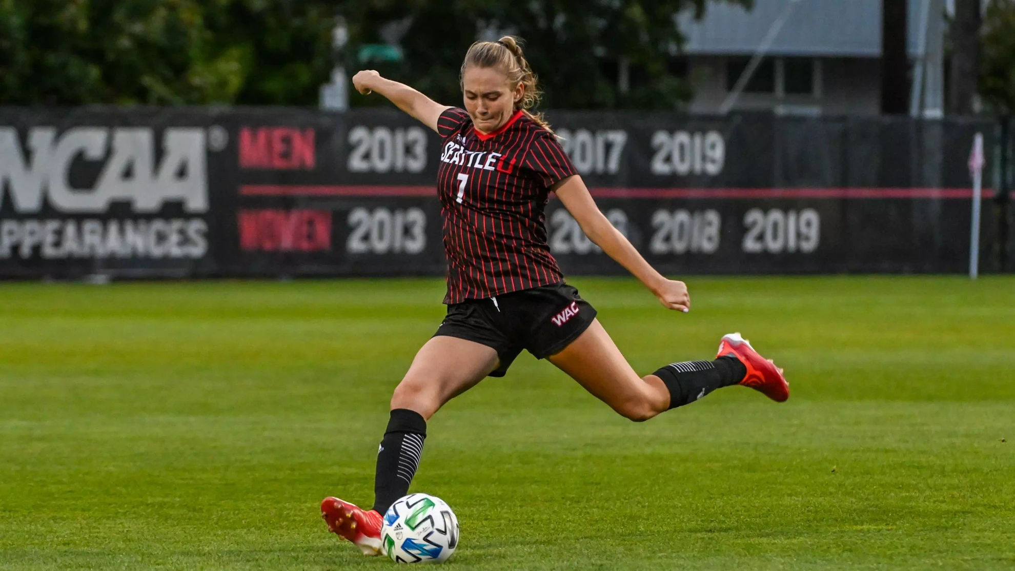 SU Draws with Blazers Friday - Seattle University Redhawks - Official ...